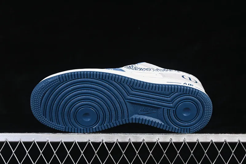 All categories Nk Air Force 1 Air Force series Nk Air Force 1 Low Air Force low-top Nike Air Force 1'07 Low jointly customized model Air Force 1 low-top casual sneakers SS1979-010